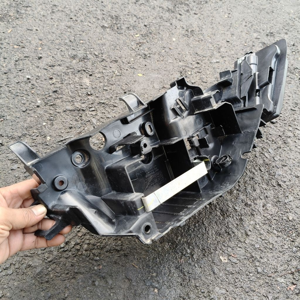 Box aki CRF 150L Original (bekas)