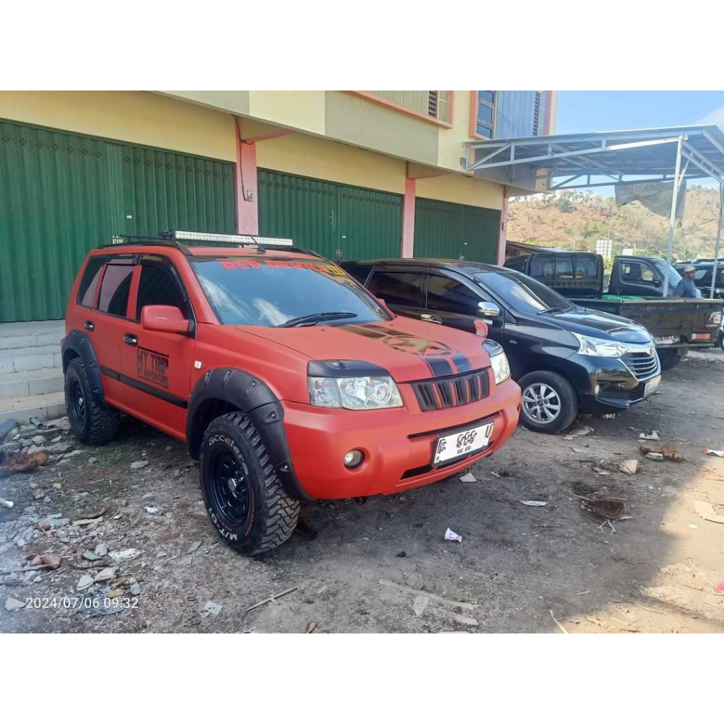 NISSAN XTRAIL T30 Over Fender model baut L variasi monster