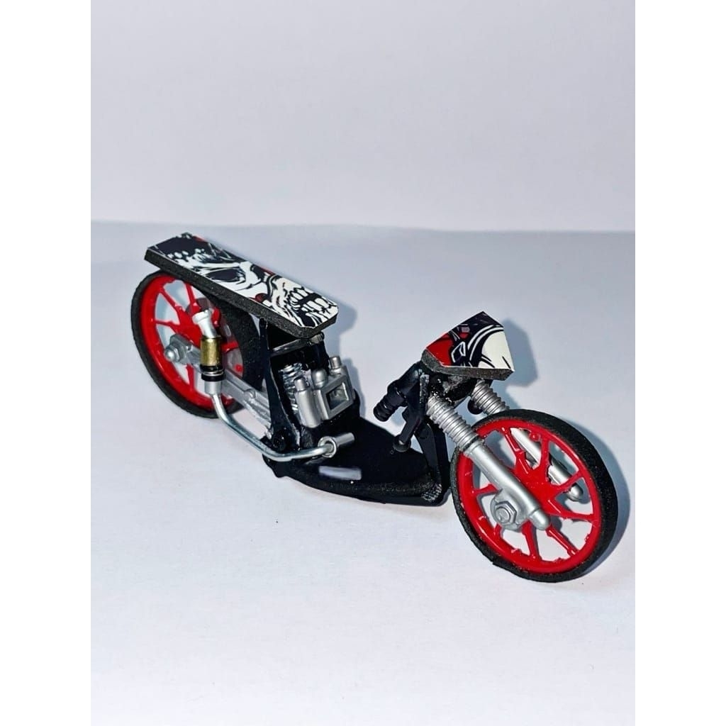 Miniatur motor drag modif,mainan motor miniatur modif drag