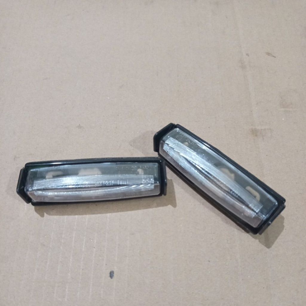Lampu plat nomor Pajero sport Dakar