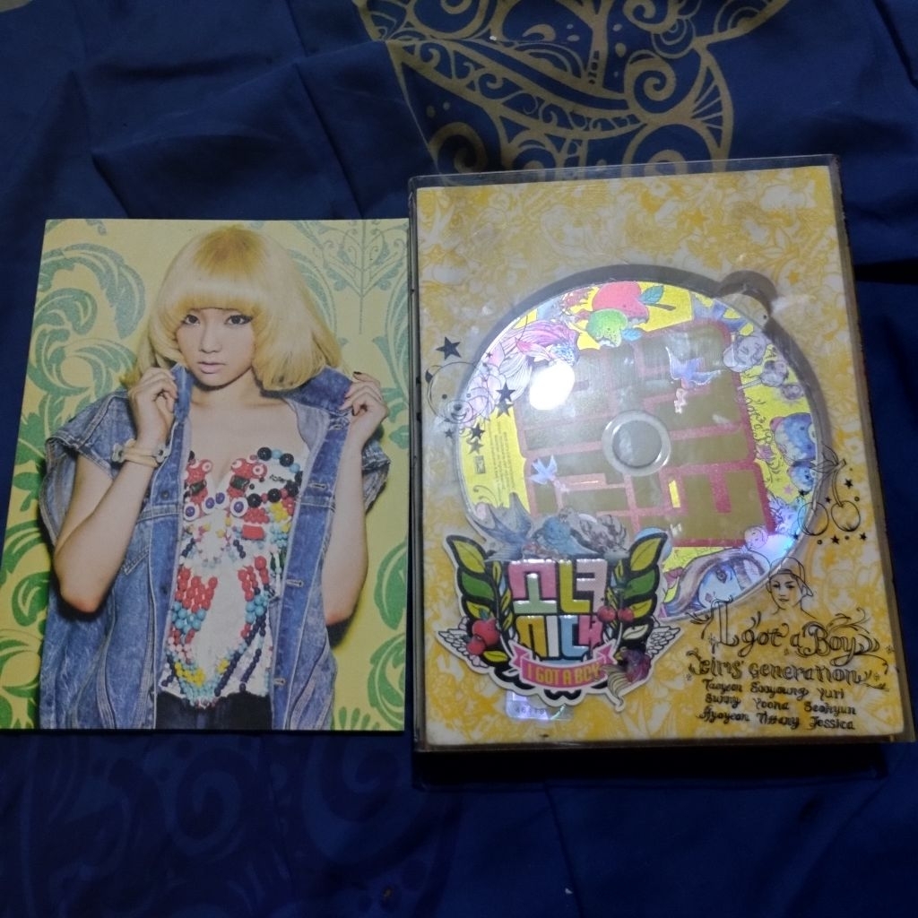 Koleksi Girls' Generation - I Got A Boy [Taeyeon Ver.] Sealed Album CD K-Pop 2013 + Photocard