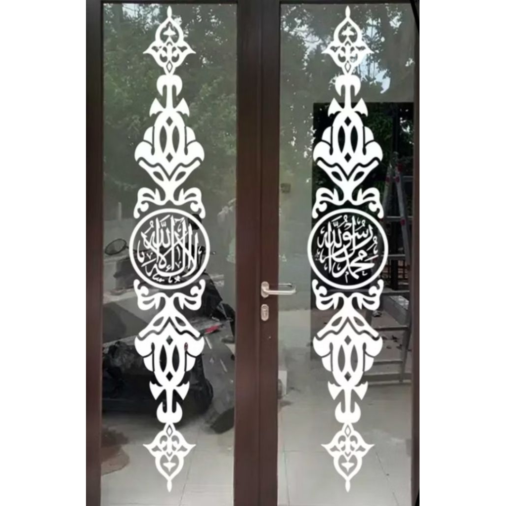 Sticker kaligrafi kaca masjid/musholla