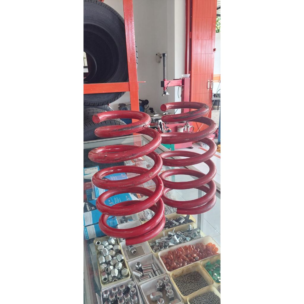 Per depan mobil bekas HSR