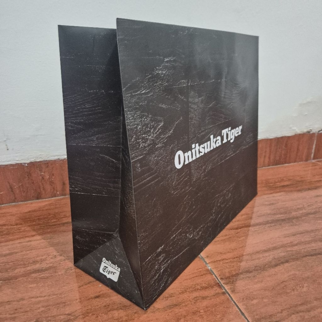 ORI Onitsuka Tiger Jepang Paper Bag - Tas / Kantong Branded
