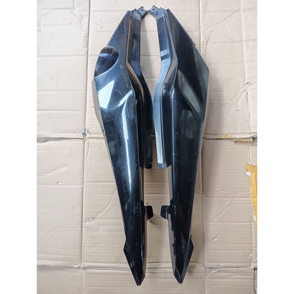 cover body belakang HONDA CB150 Verza 2017/2018 original