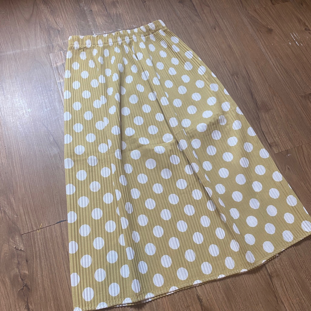 Prelove Rok Pleats Polkadot Putih Midi Pinggang Karet