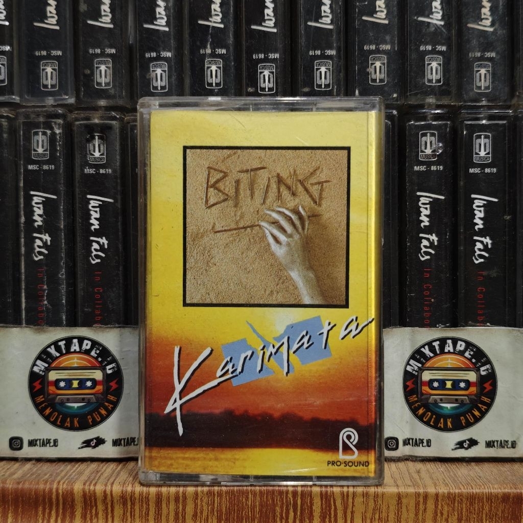 Kaset - Karimata - Biting - Radio Tape - Kaset Pita - Radio - Pemutar Kaset - Retro - Classic - Cass
