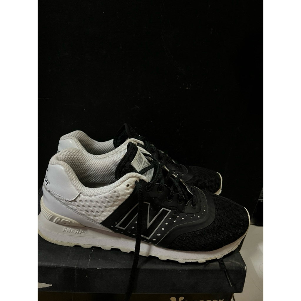 New Balance 574