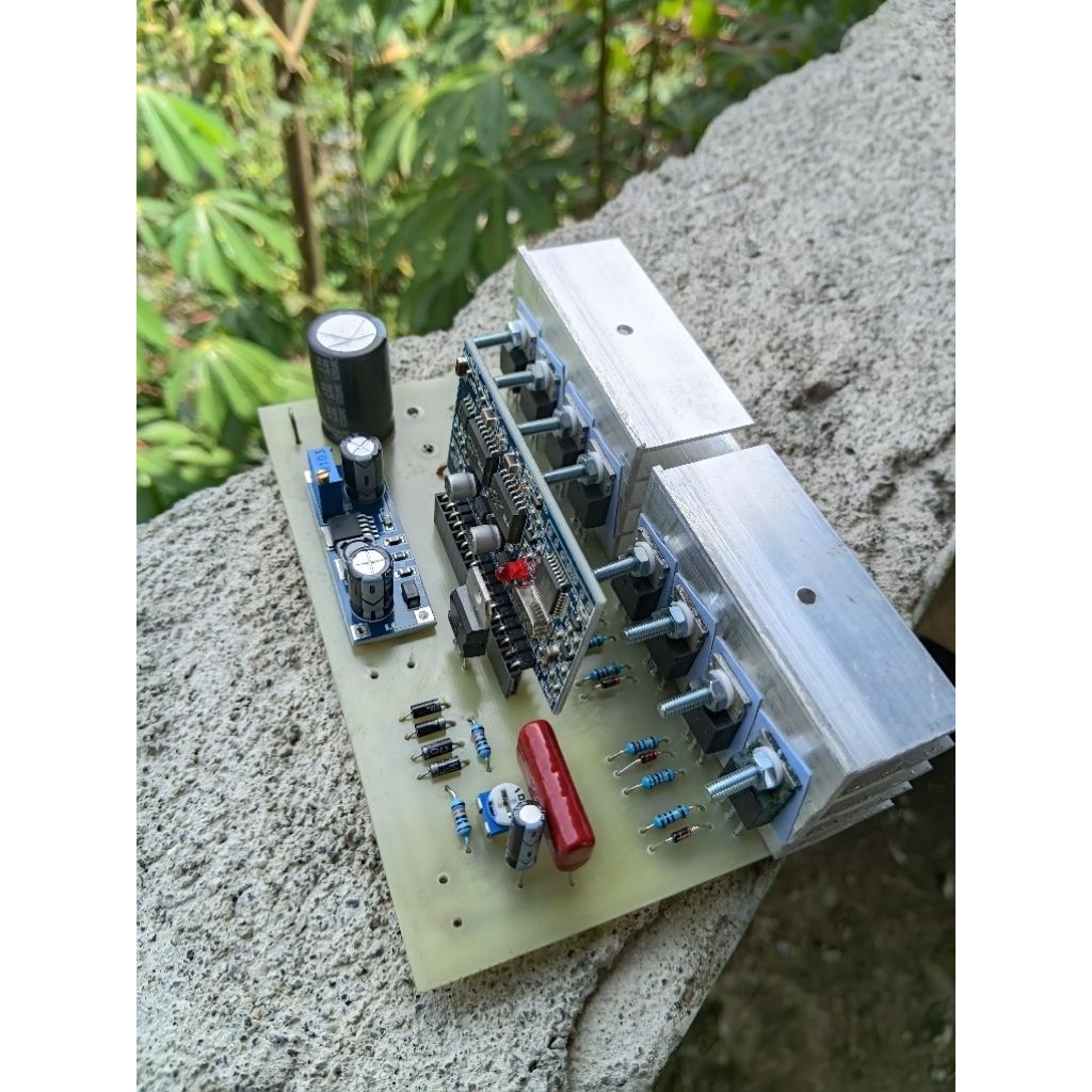 Inverter Pure Sine Wave EGS002 1000W 8 Mosfet Input 12-80V DC