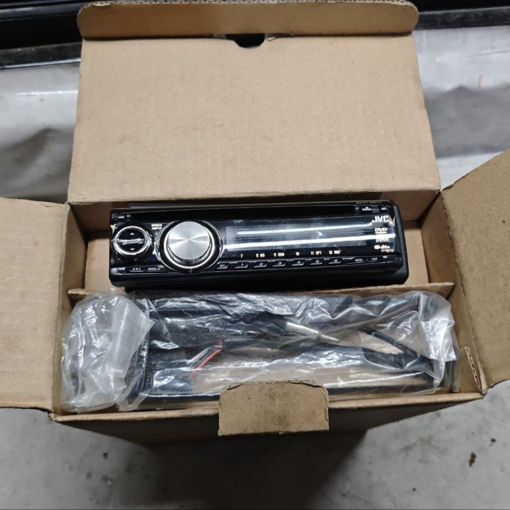 RADIO TAPE HEADUNIT JVC KD-DVH426 SINGLE DIN DVD NOS