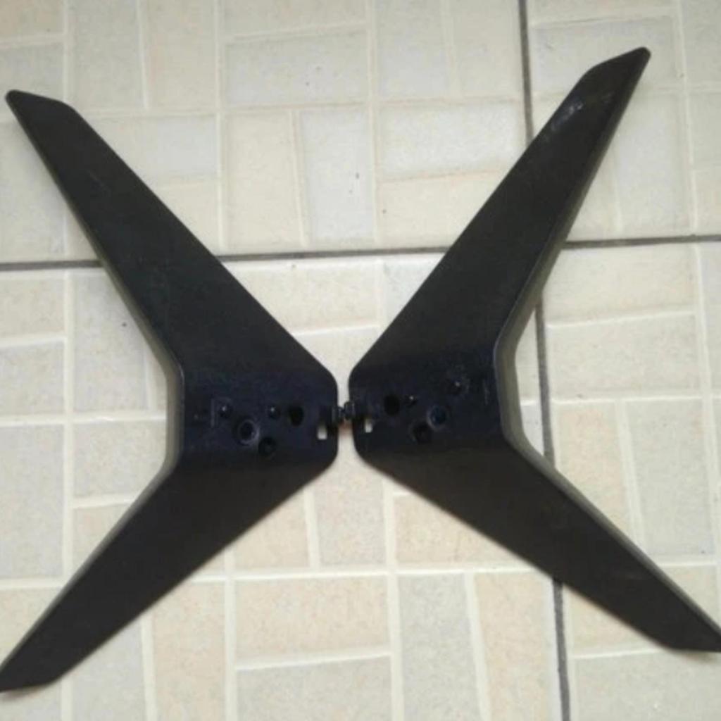 Kaki TV LG 32LH500D 32 inch Ori