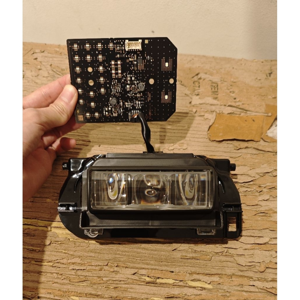 Headlamp Reflektor Lampu Depan LED PCB Scoopy New 2025