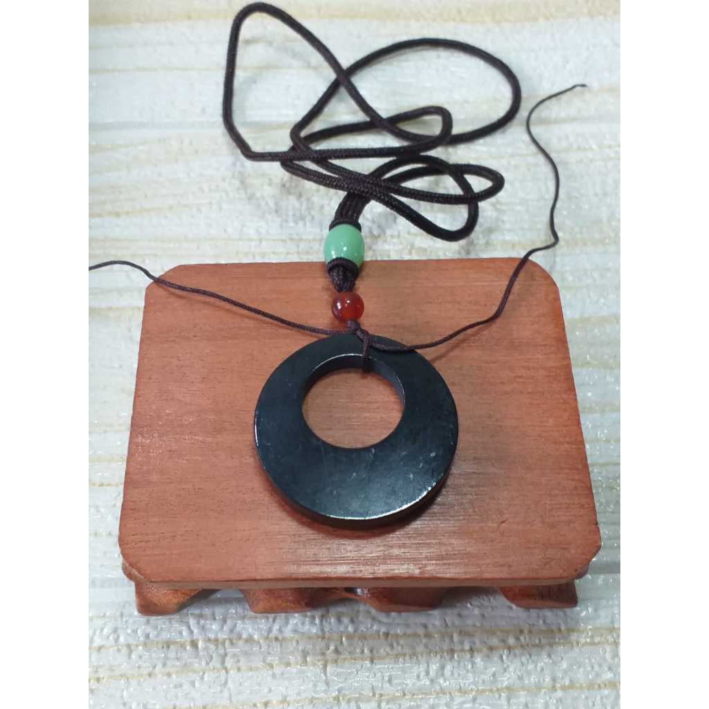 Liontin Jade / Giok Hitam Model Bulat - Natural / Asli