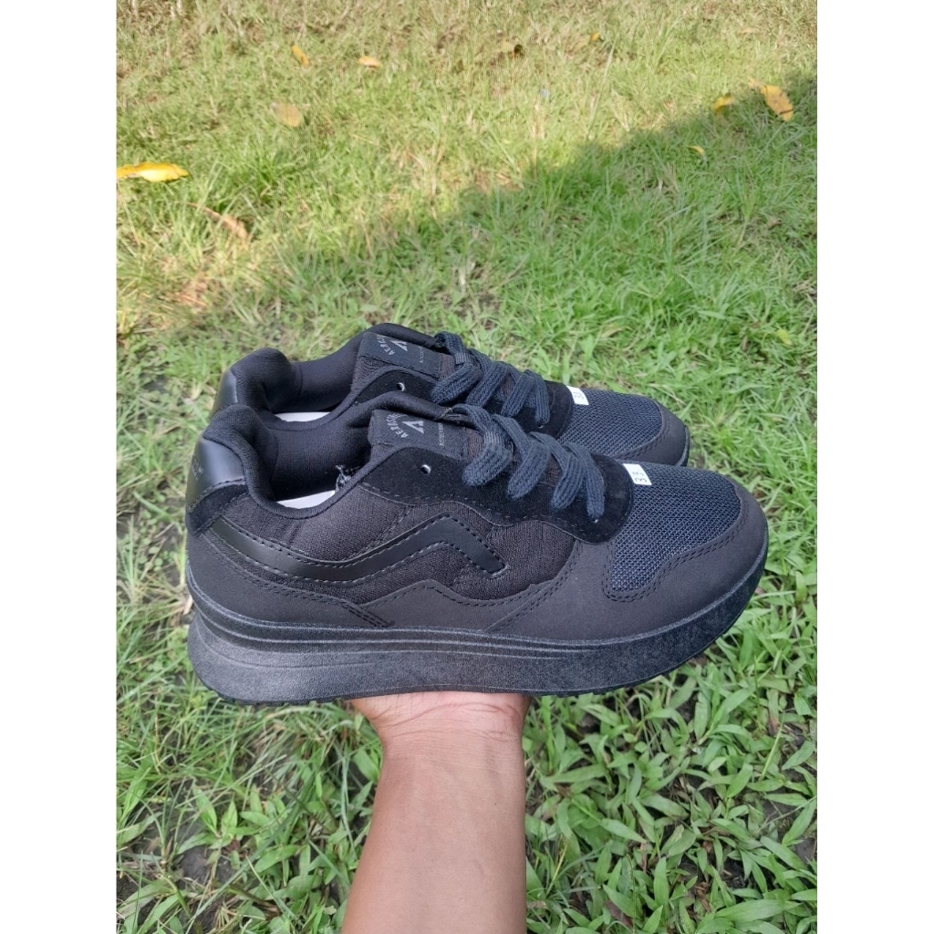 Aerostreet Massive Evo full black