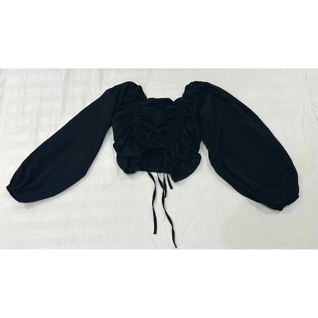 Preloved Ninette Black Puffy Top