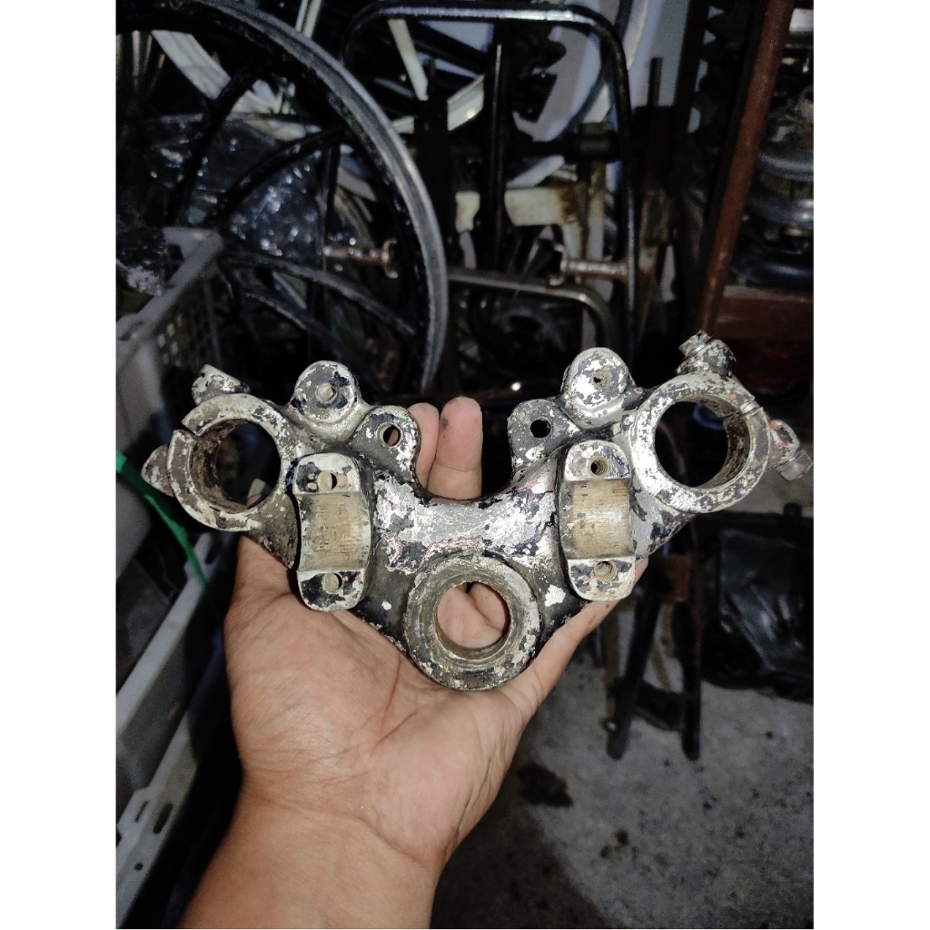 T atas segitiga atas honda gl pro ori