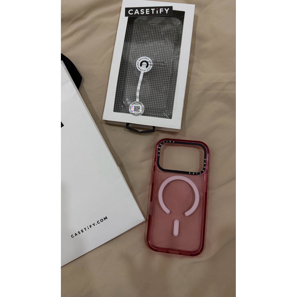 casetify iphone 17 pro (preloved)