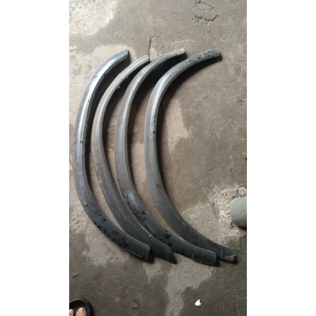 fender spakbor katana