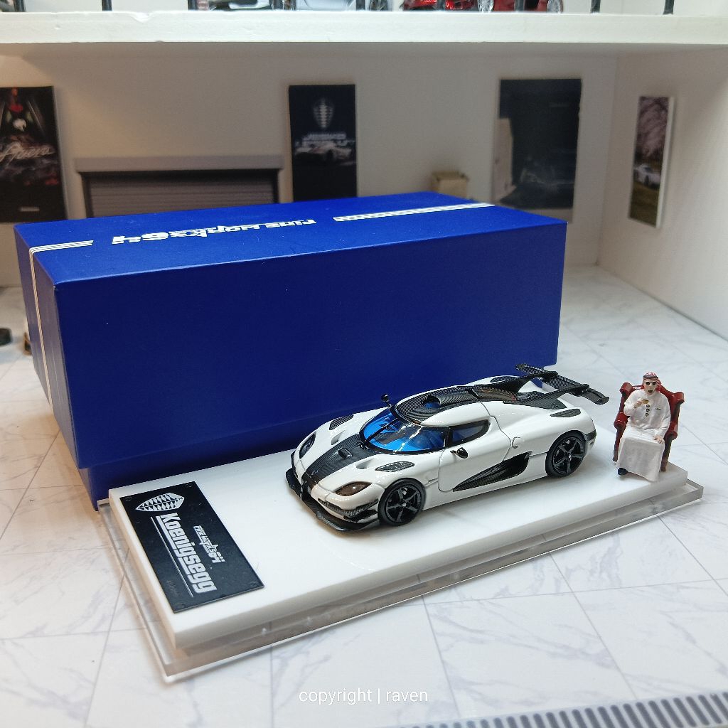 fineworks koenigsegg one:1 white panda