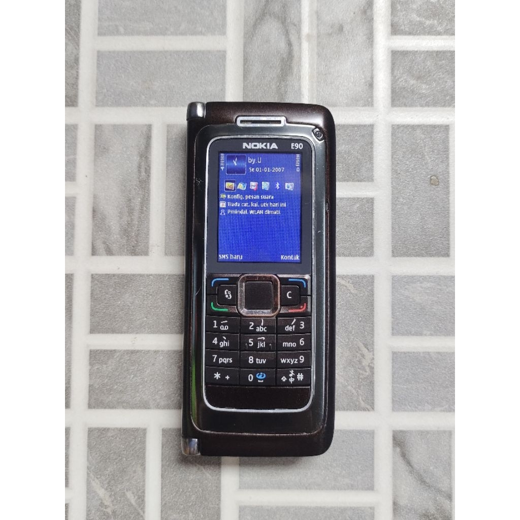 Nokia E90 Communicator