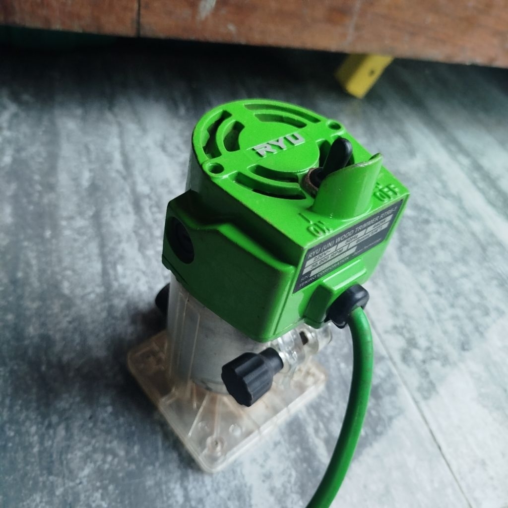 mesin profil trimer kayu ryu bekas second