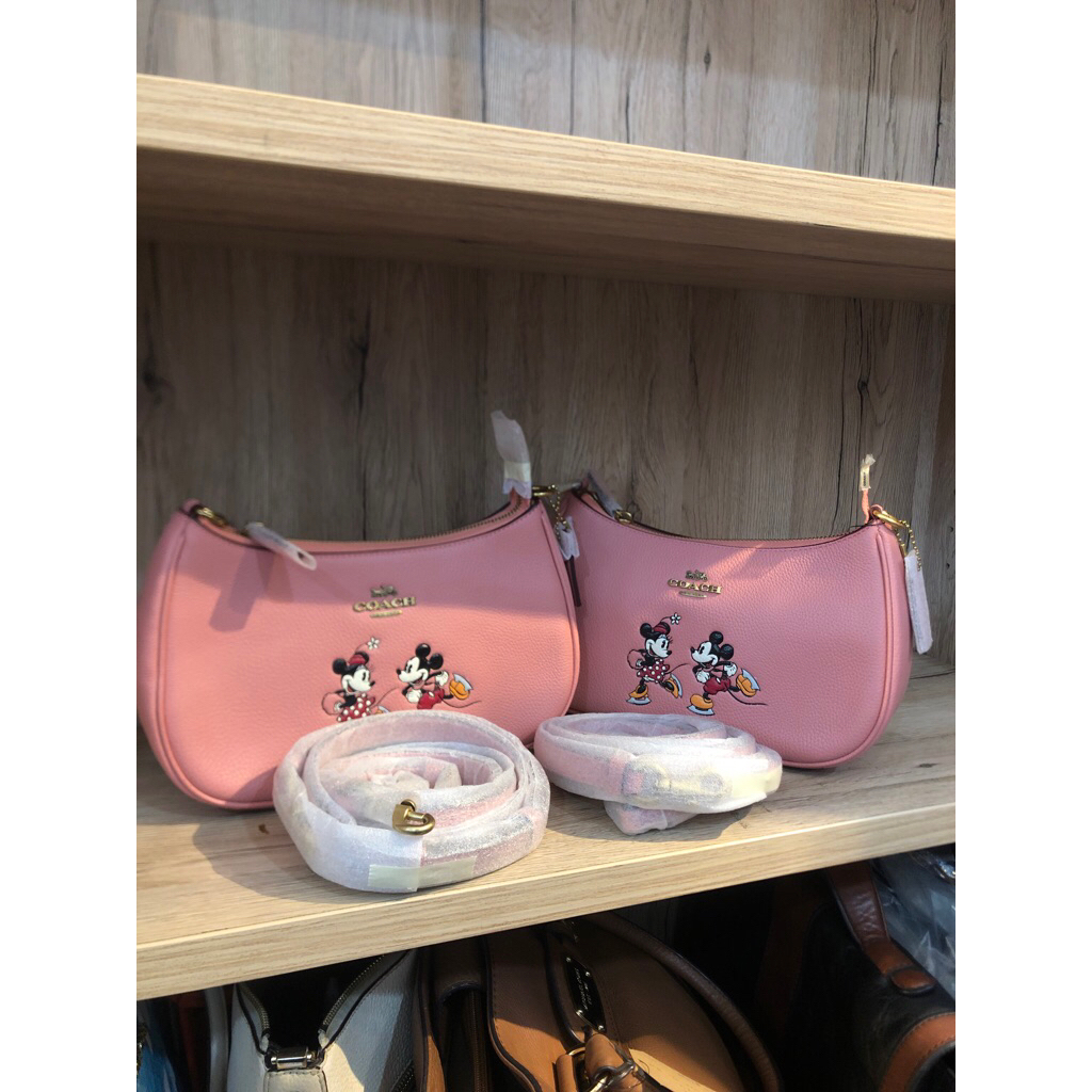 TAS COACH DISNEY X TERI SHOULDER BAG PINK