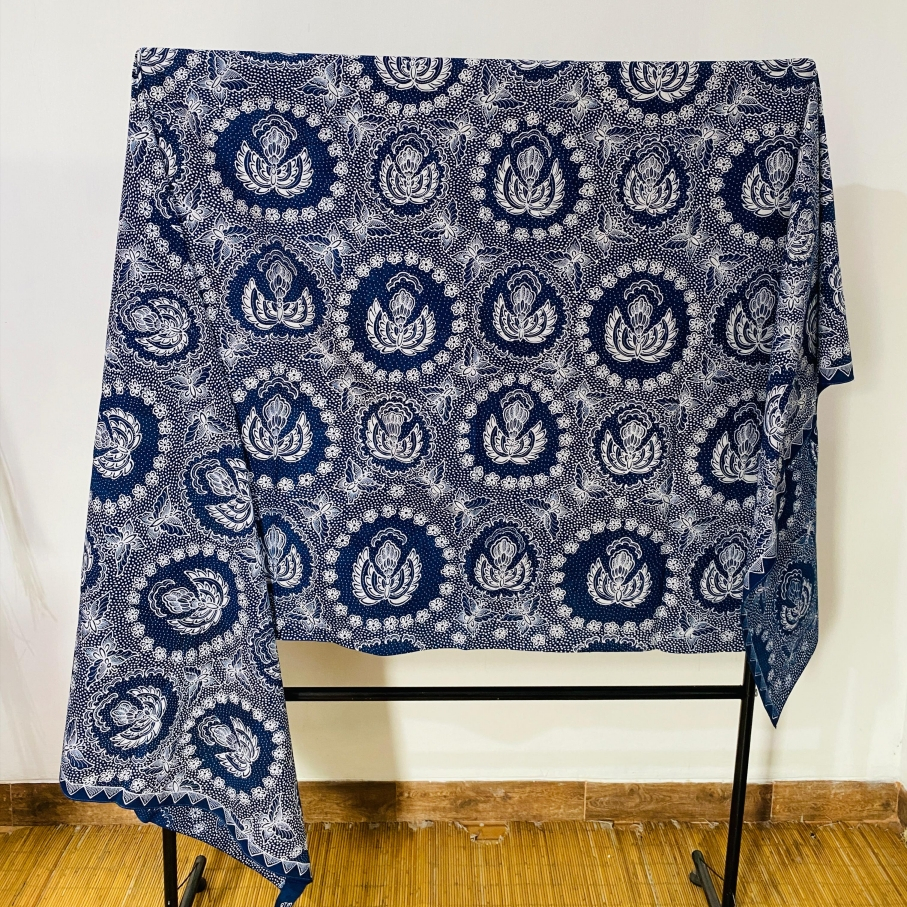 Kain Batik Tulis Indigo Warna Alam Babar Solo - Motif Ceplok Gurdo