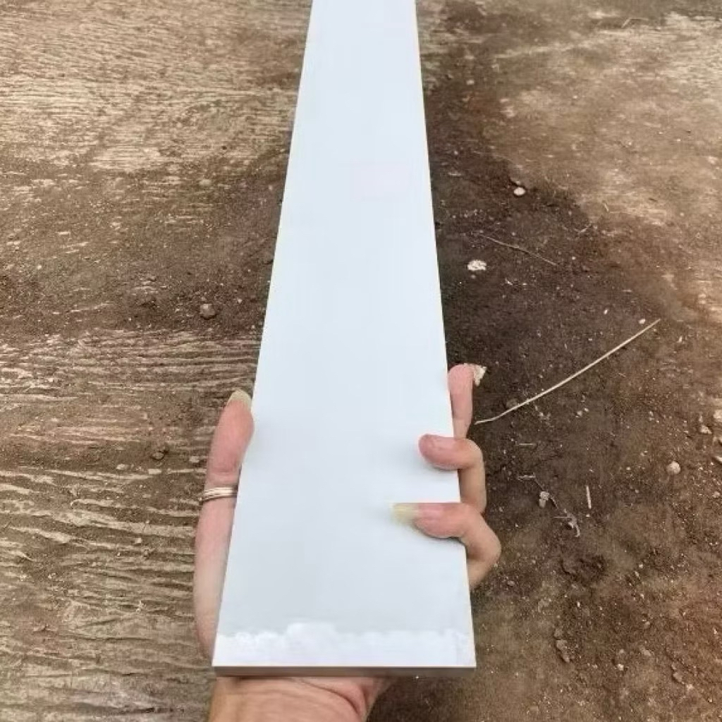 Granit list/plint 10x120 Putih Polos | Glossy