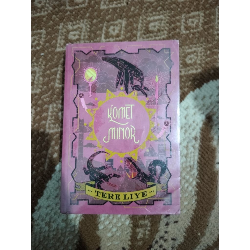 [PRELOVED ORI] Novel KOMET MINOR