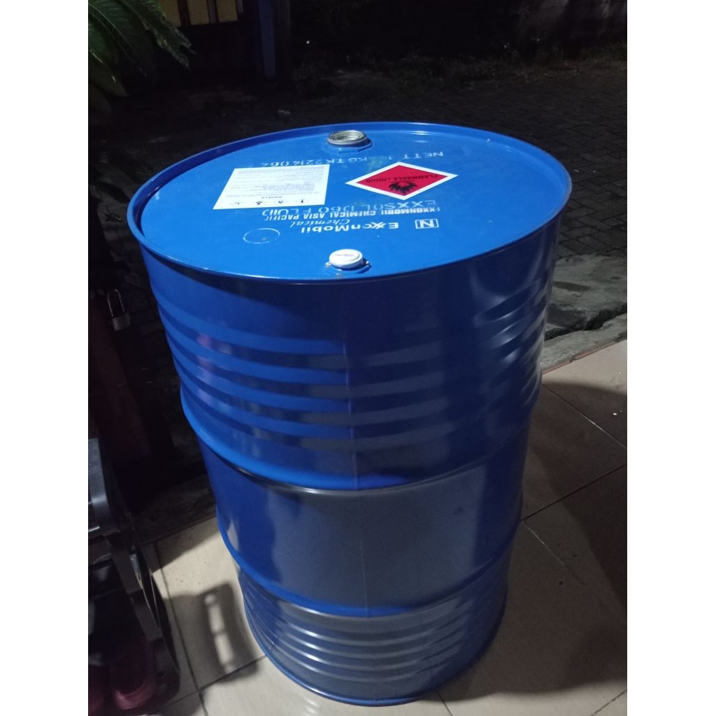 drum besi bekas 200 liter/tong/drum besi 200 liter