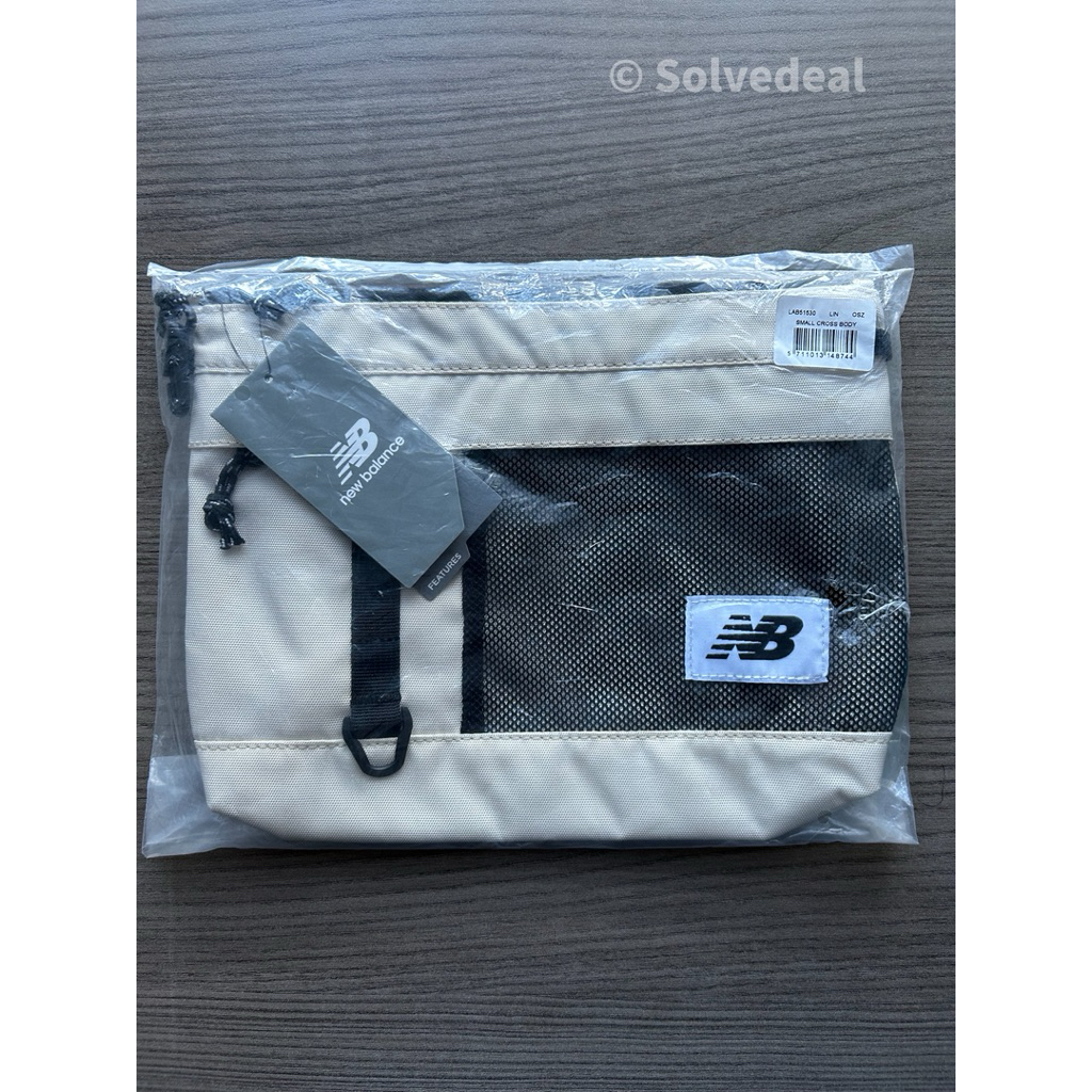 Tas New Balance Crossbody Bag Beige — Tas Original Baru Unisex