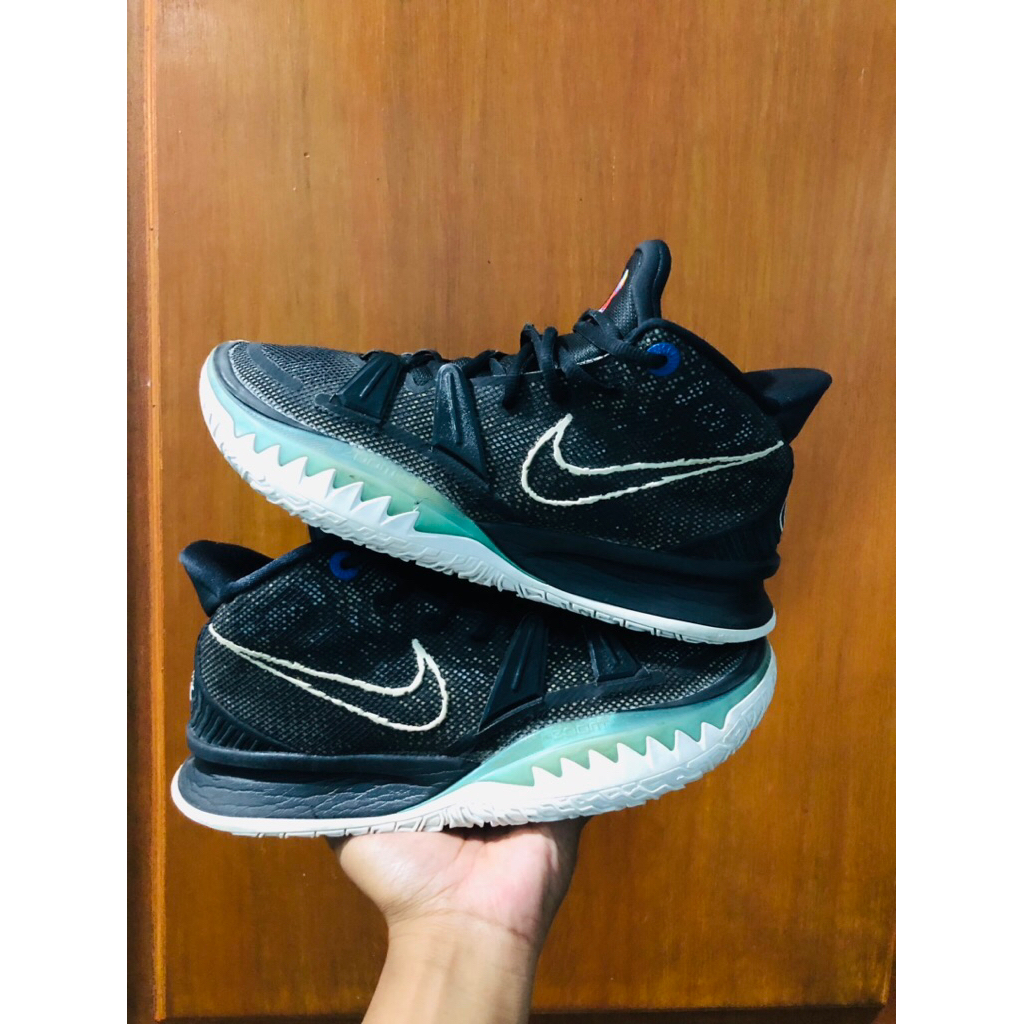 nike kyrie7 BK black