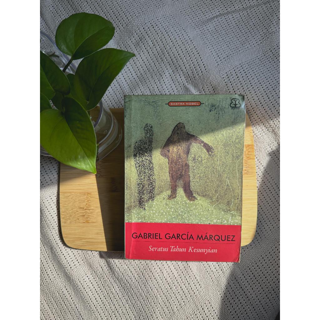[Original. Lawas. Langka. Preloved] Gabriel Garcia Marquez - Seratus Tahun Kesunyian (Bentang Budaya