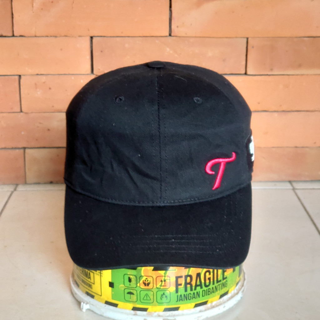TOPI CAPS TWINS X YUPOONG ORIGINAL