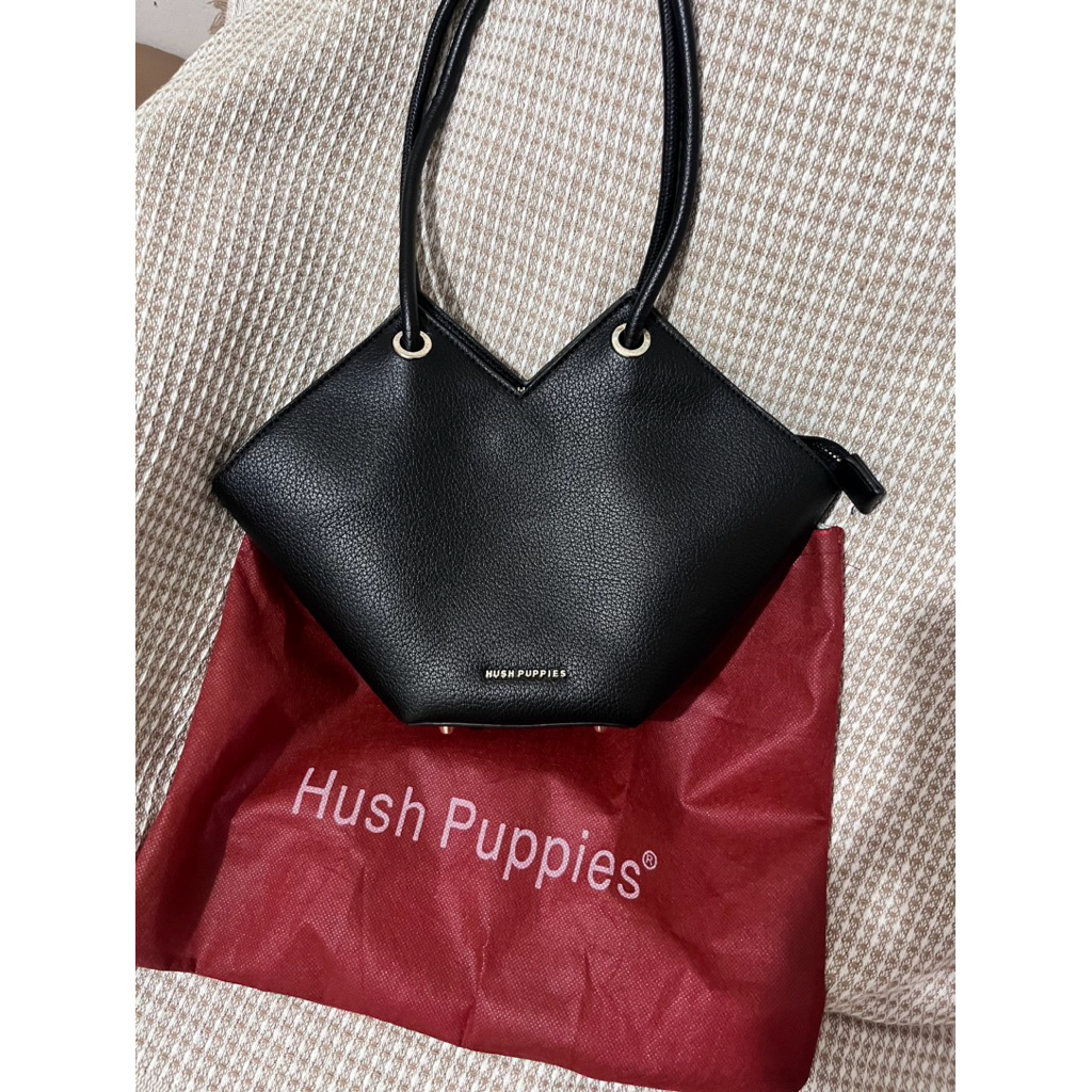 Preloved bag hush puppies