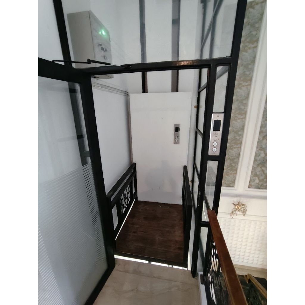 Lift Kursi Roda , Home Lift / Lift Rumah ( Lift Untuk Kursi roda ) Lift , LIFT ELEVATOR - Lift Untuk