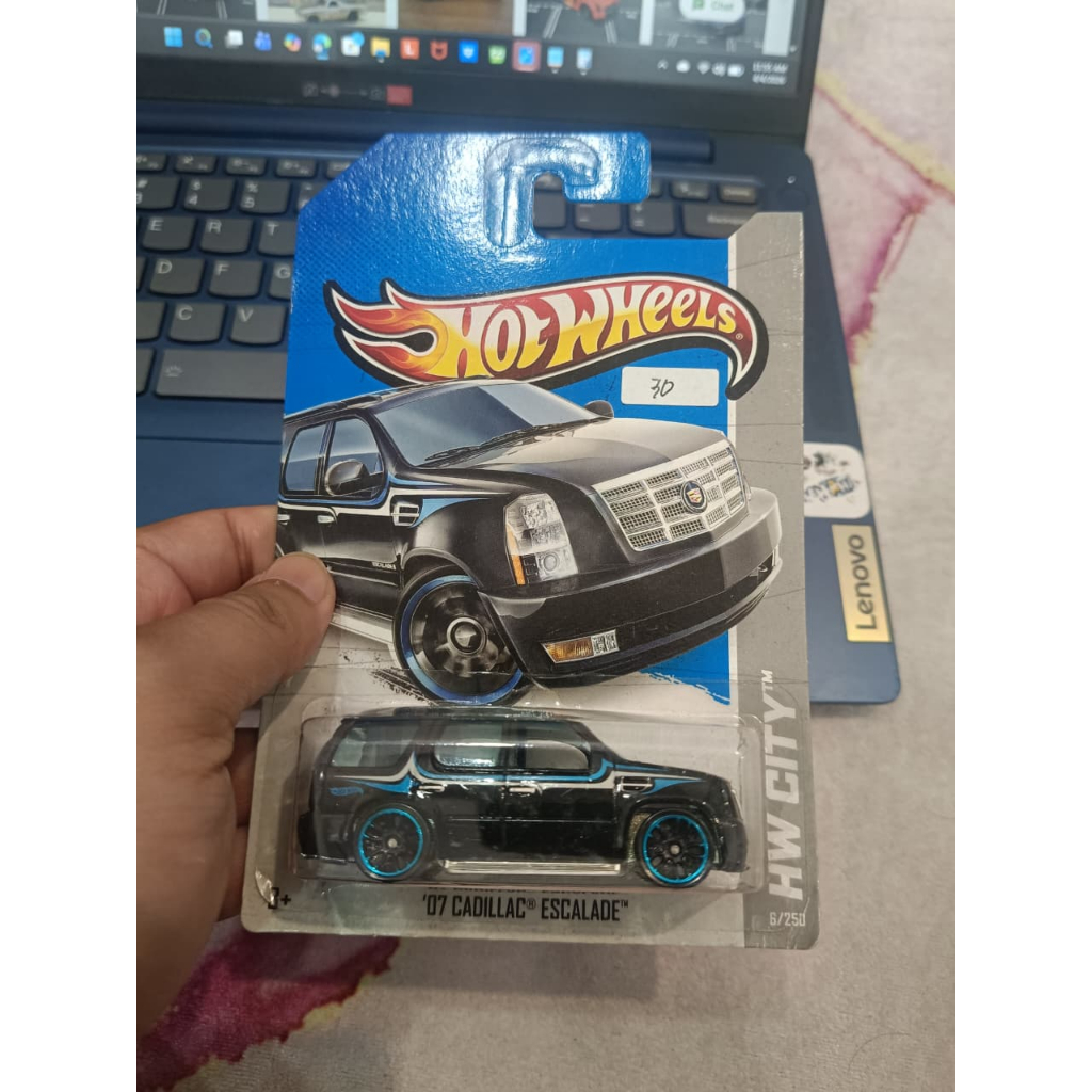 hot wheels 07 cadillac escalade hw city black