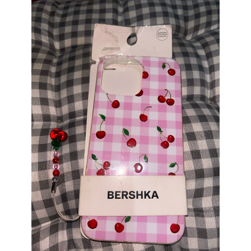 case Iphone 14 Pro Max Bershka