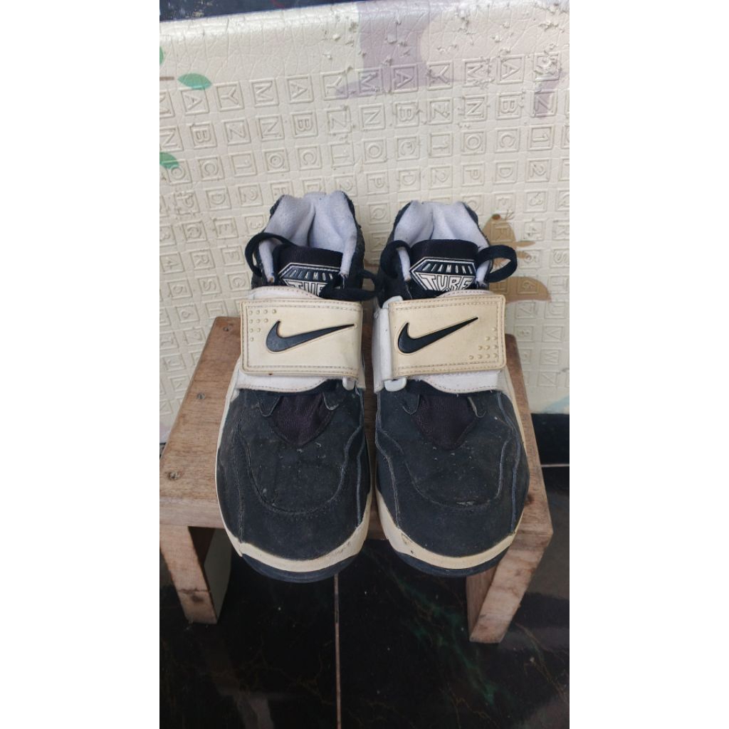sepatu seken 39