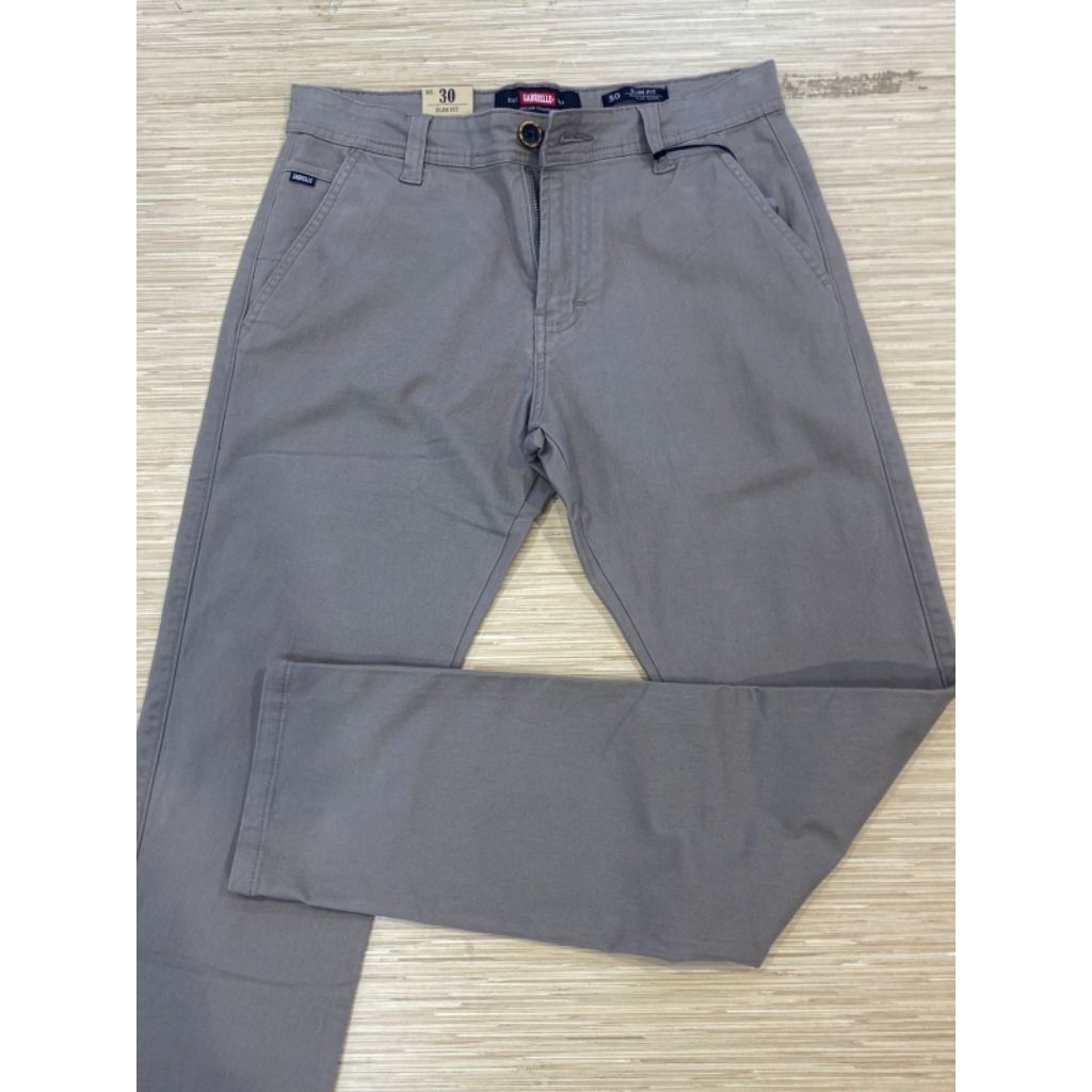 CELANA PRIA  CHINOS SLIM FIT GABRIELLE