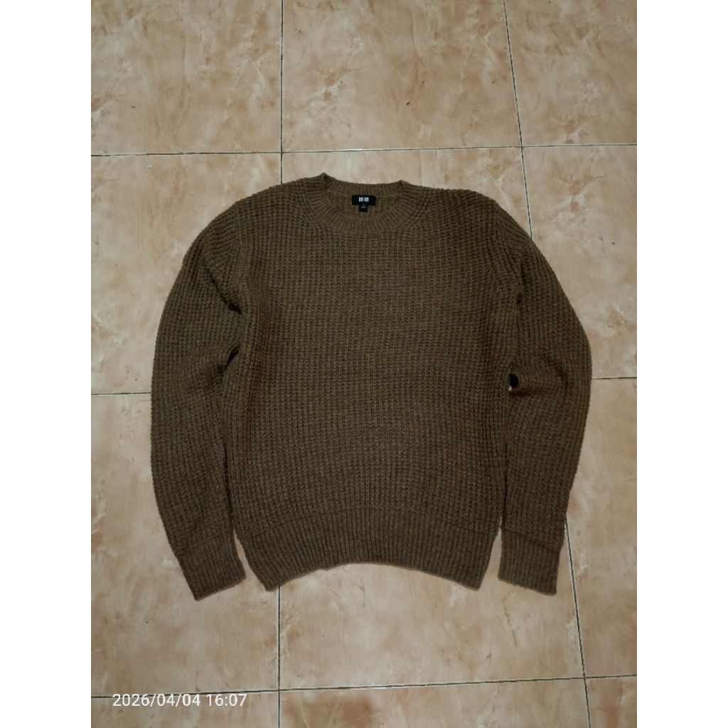 Uniqlo Waffle Knit Sweater