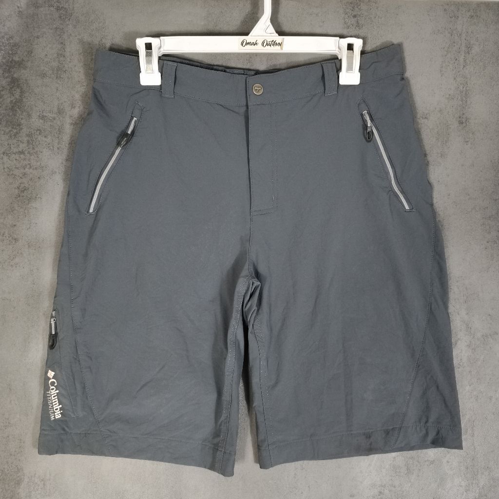 Celana Pendek Columbia