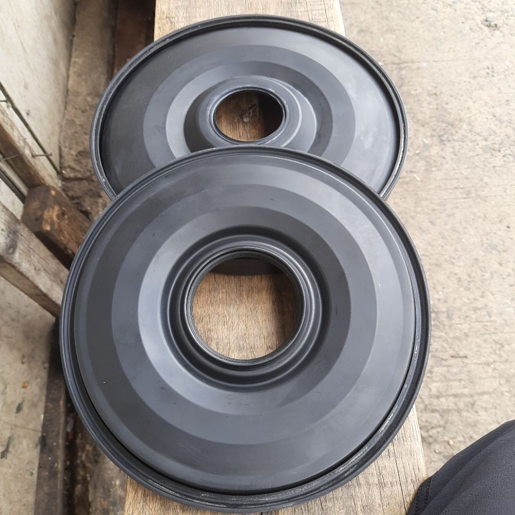 SEPASANG KARET BOOSTER REM HYUNDAI H1