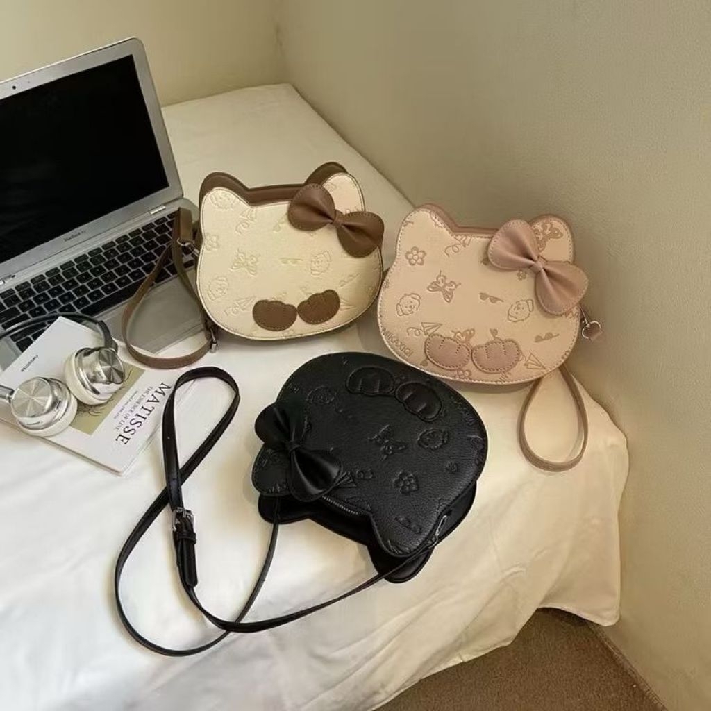 Tas selempang wanita Hello Kitty Gemas di Samarinda