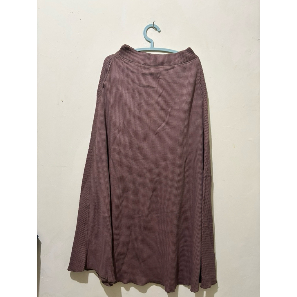 (NEW) Hana Skirt Nueta x Dwihanda S/M