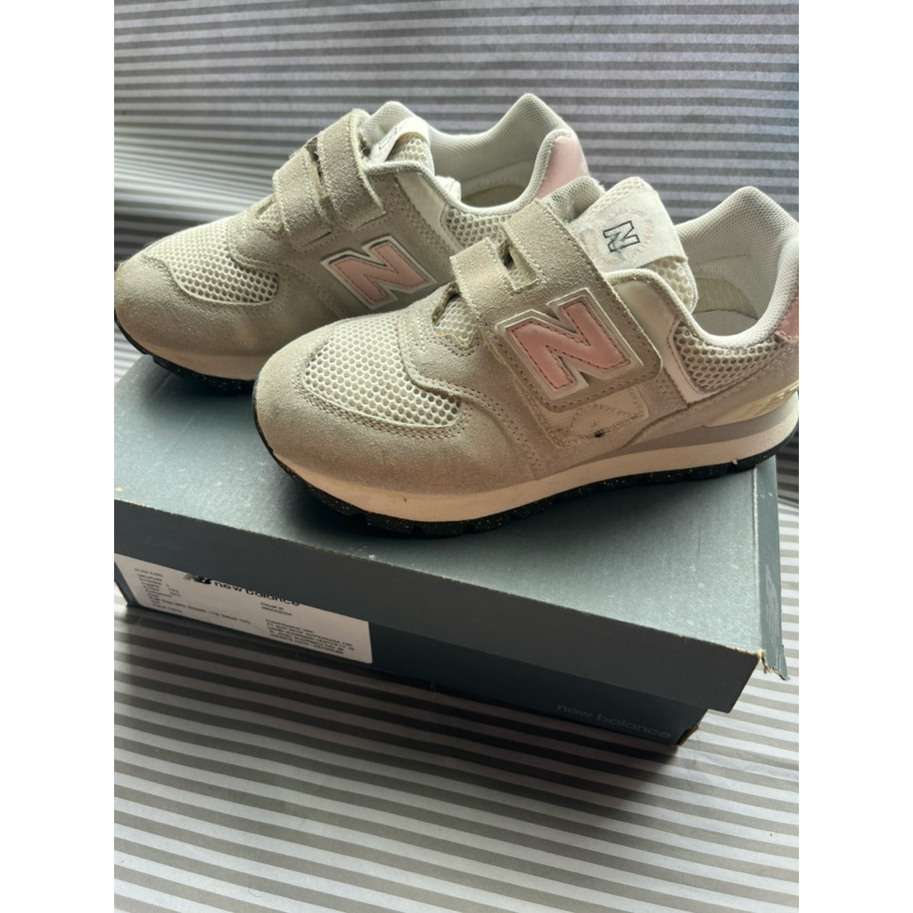 NB Kids Preloved Size 32.5