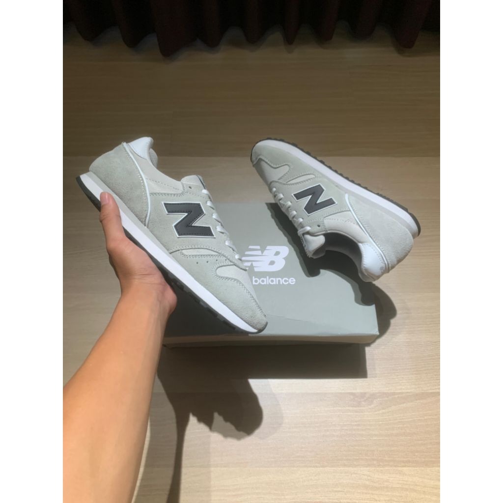SNEAKER NEW BALANCE 373