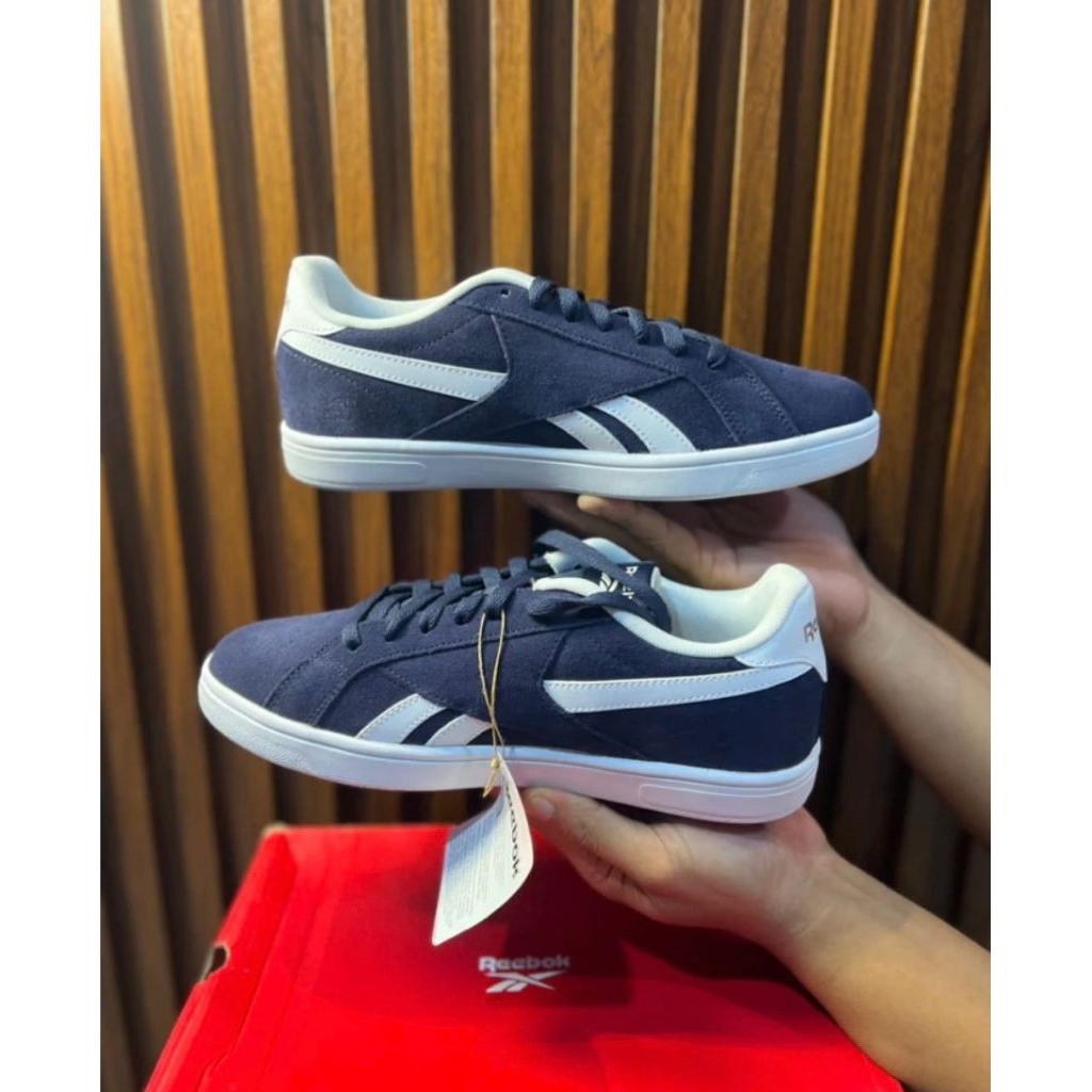 Sepatu Casual Reebok Court Retro Shoes Men 100208930 Original