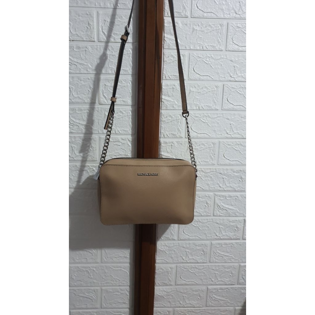 camera bag michael kors