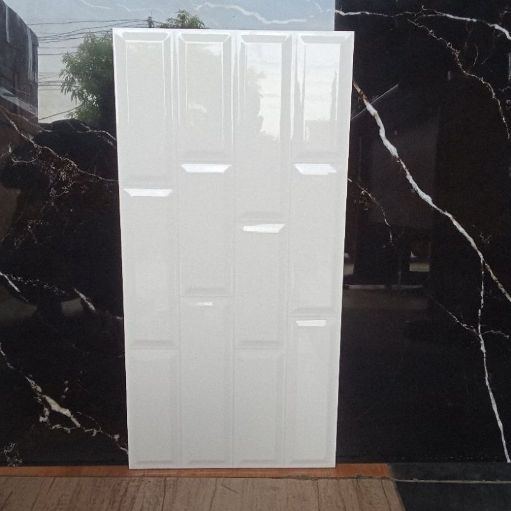 Keramik dinding motif bata putih 30x60 platinum Kobe white